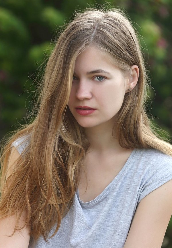 Люся, 23 года, 2 размер груди